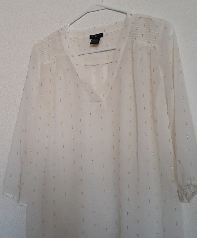 Creme white  shear top with gold accents